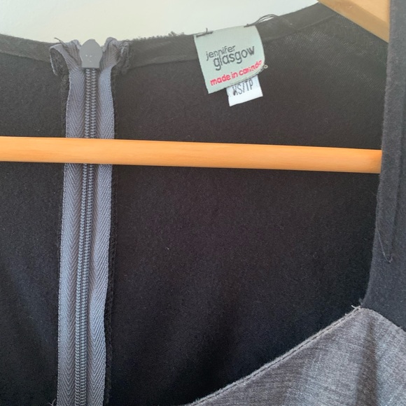 Grey and black Jennifer Glasglow designee dree - Picture 3 of 4